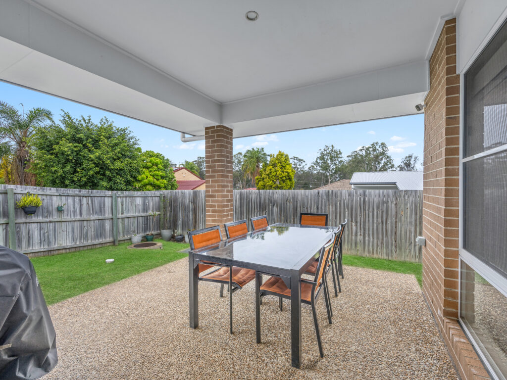 33 Tamatea Drive, Bellbird Park, QLD 4300
