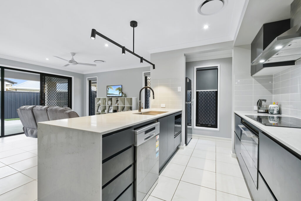 17 Bliss Drive, Palmview, QLD 4553