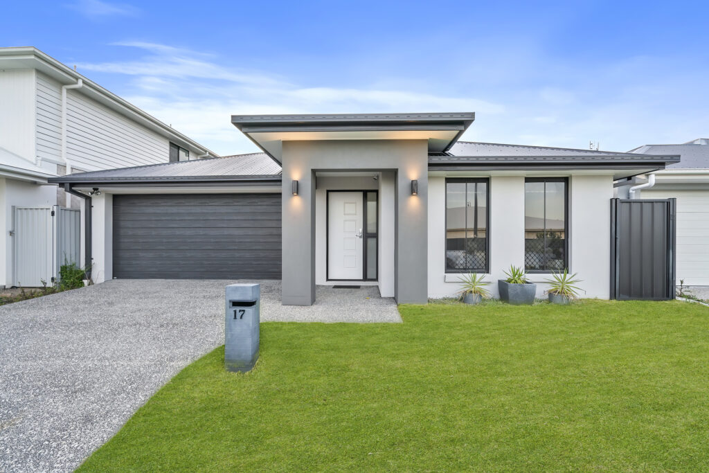 17 Bliss Drive, Palmview, QLD 4553
