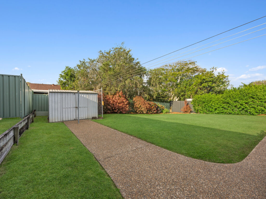 13 Sharpe Street, Brassall, QLD 4305