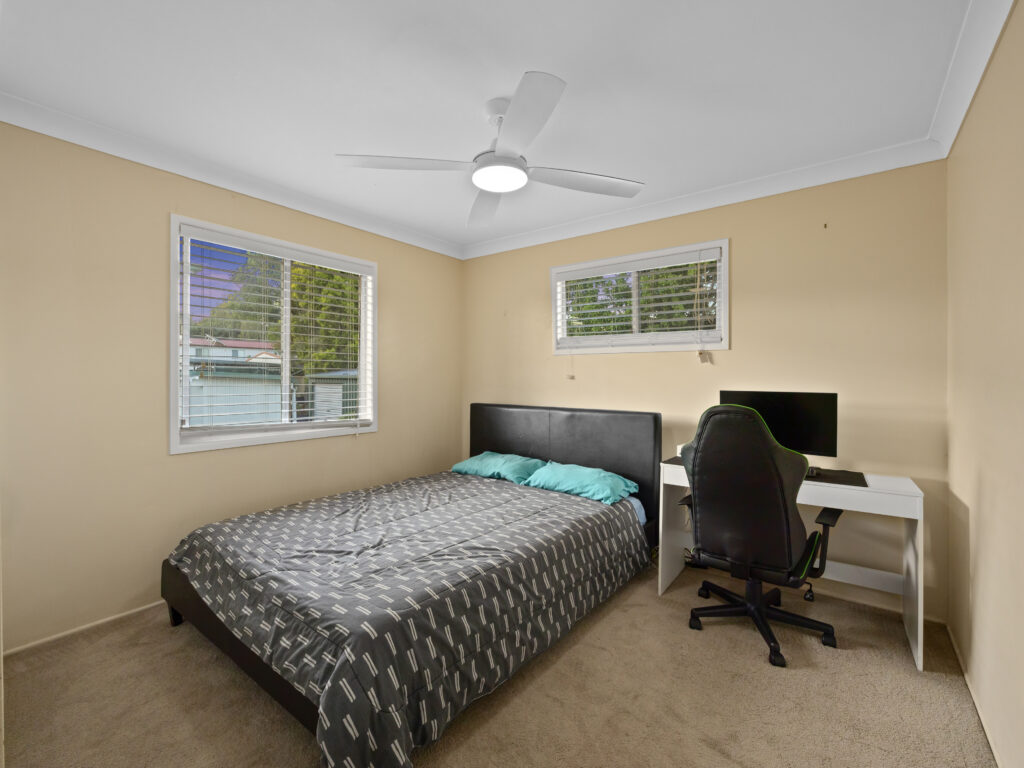 7 Sealy Street, Silkstone, QLD 4304