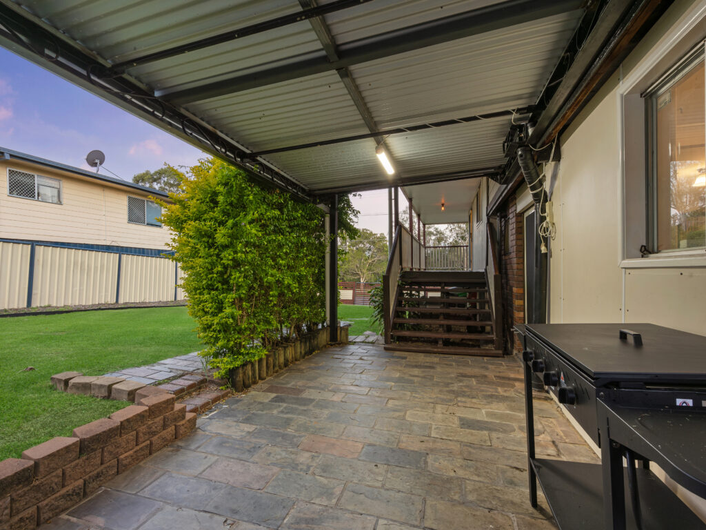 7 Sealy Street, Silkstone, QLD 4304