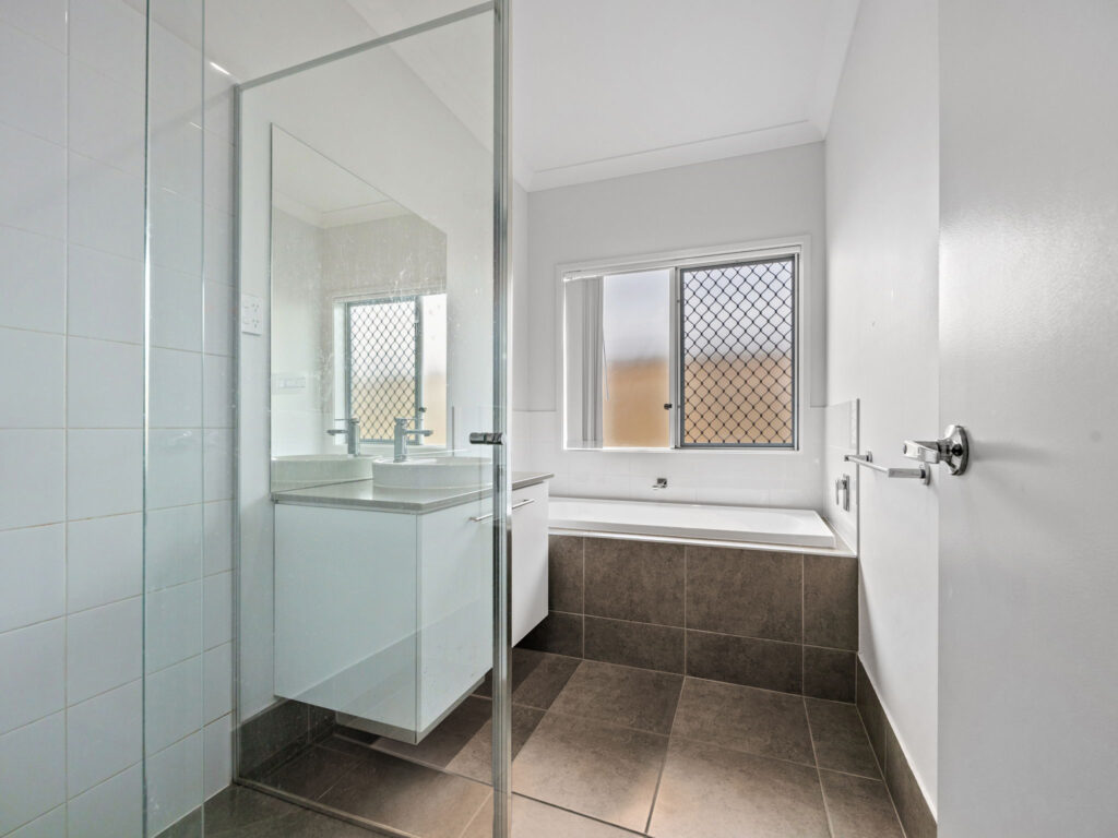 36 Jolly Mews, Ripley, QLD 4306