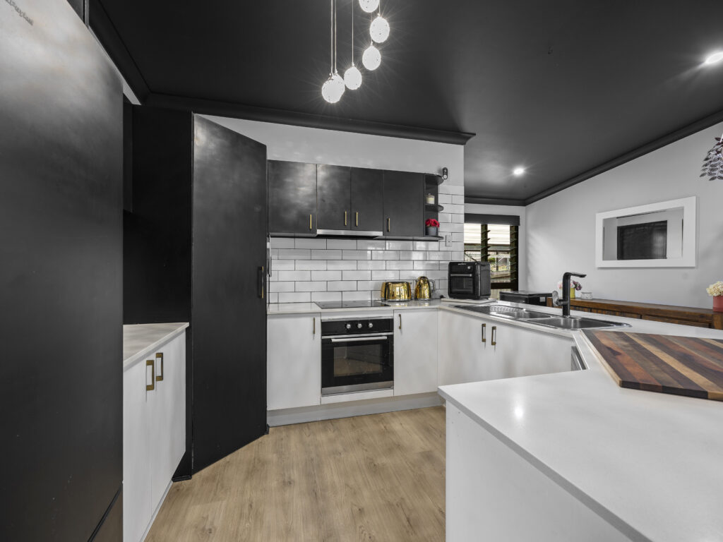 12 Heathwood Place, Collingwood Park QLD 4301