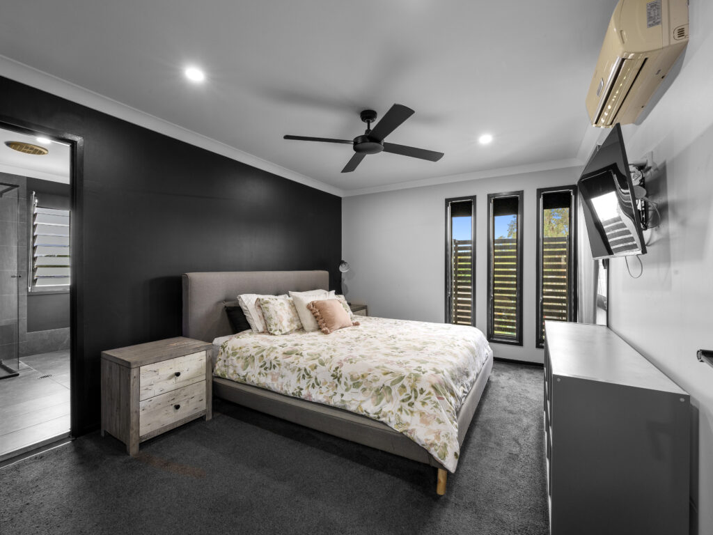 12 Heathwood Place, Collingwood Park QLD 4301