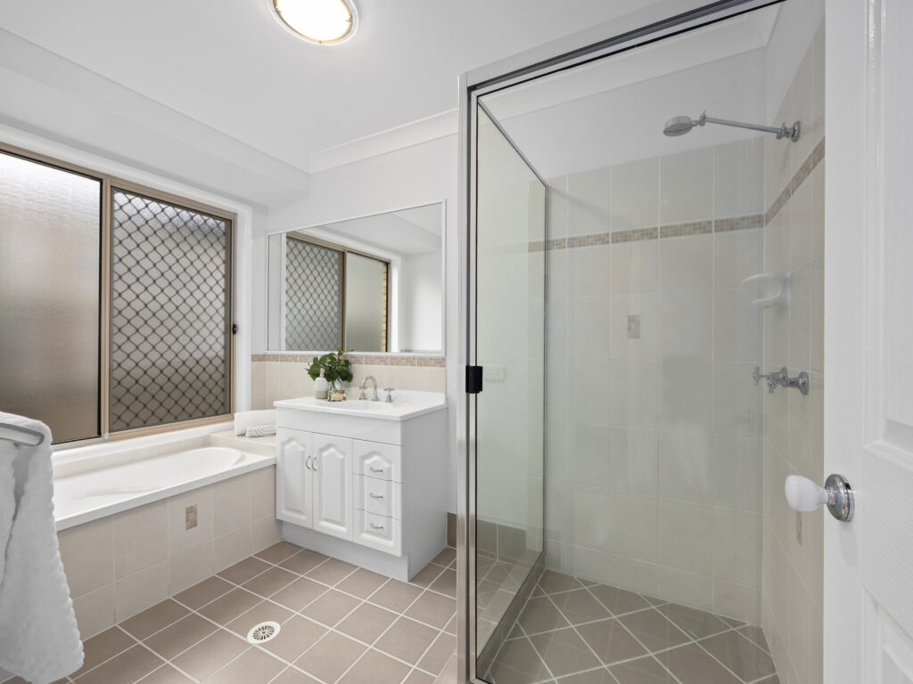 11 Sailboat Way, Springfield Lakes, QLD 4300