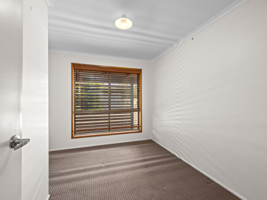 111 Mary Street, Blackstone, QLD 4304