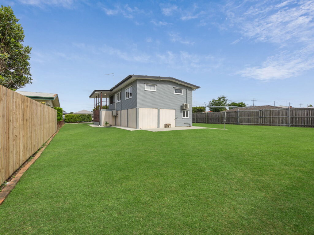 149 Raceview Street, Raceview, QLD 4305
