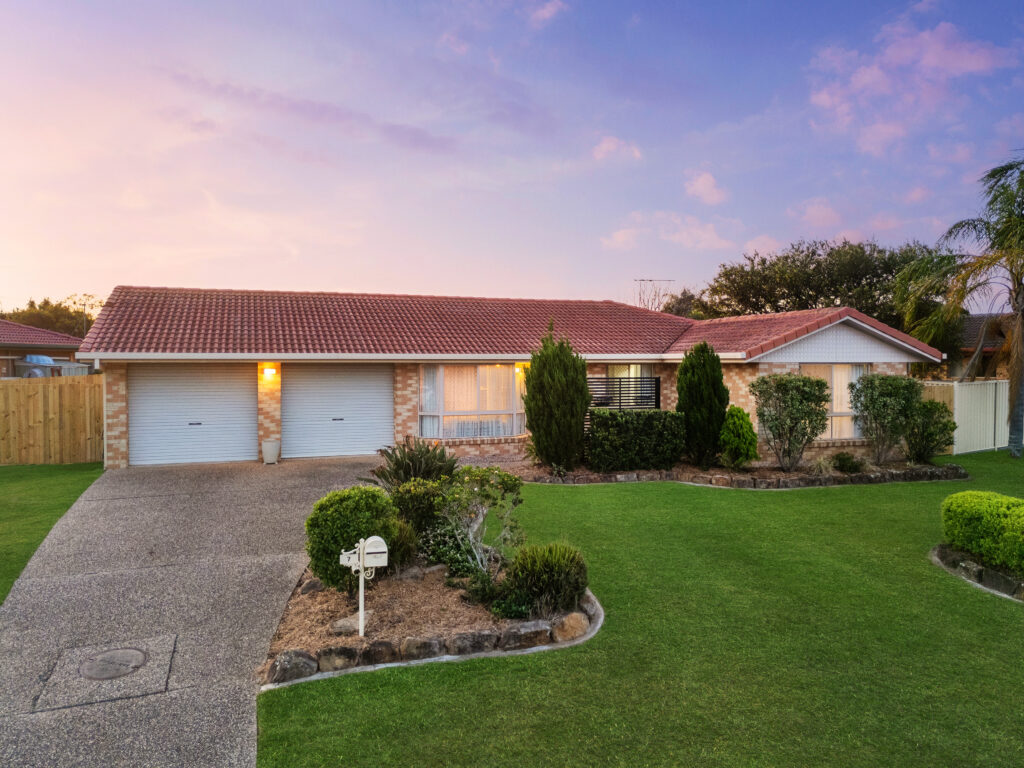 7 Capriole Close, Yamanto, QLD 4305
