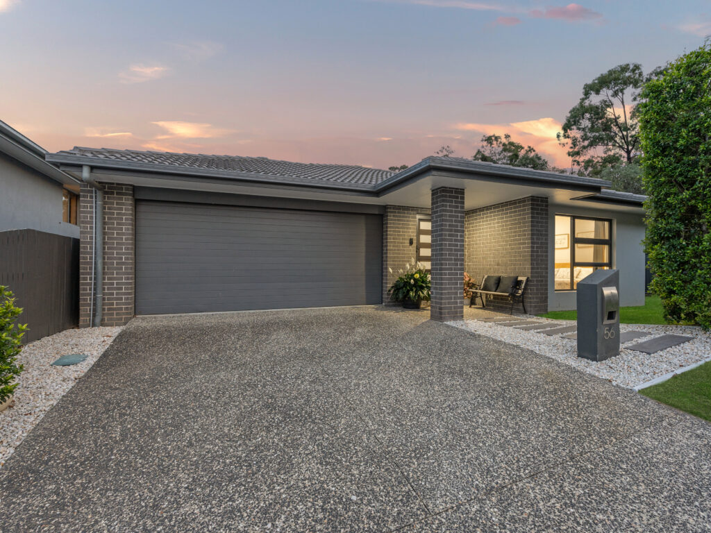 56 Creekwood Circuit, Spring Mountain, QLD 4300