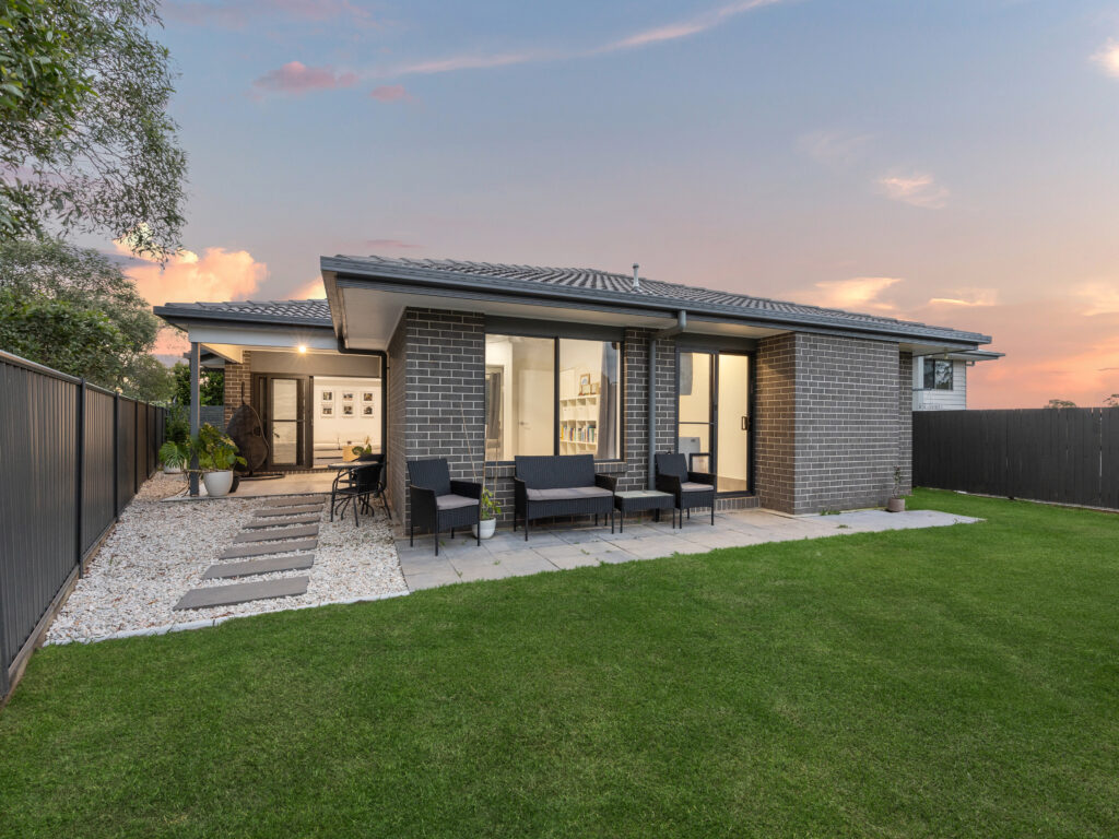 56 Creekwood Circuit, Spring Mountain, QLD 4300