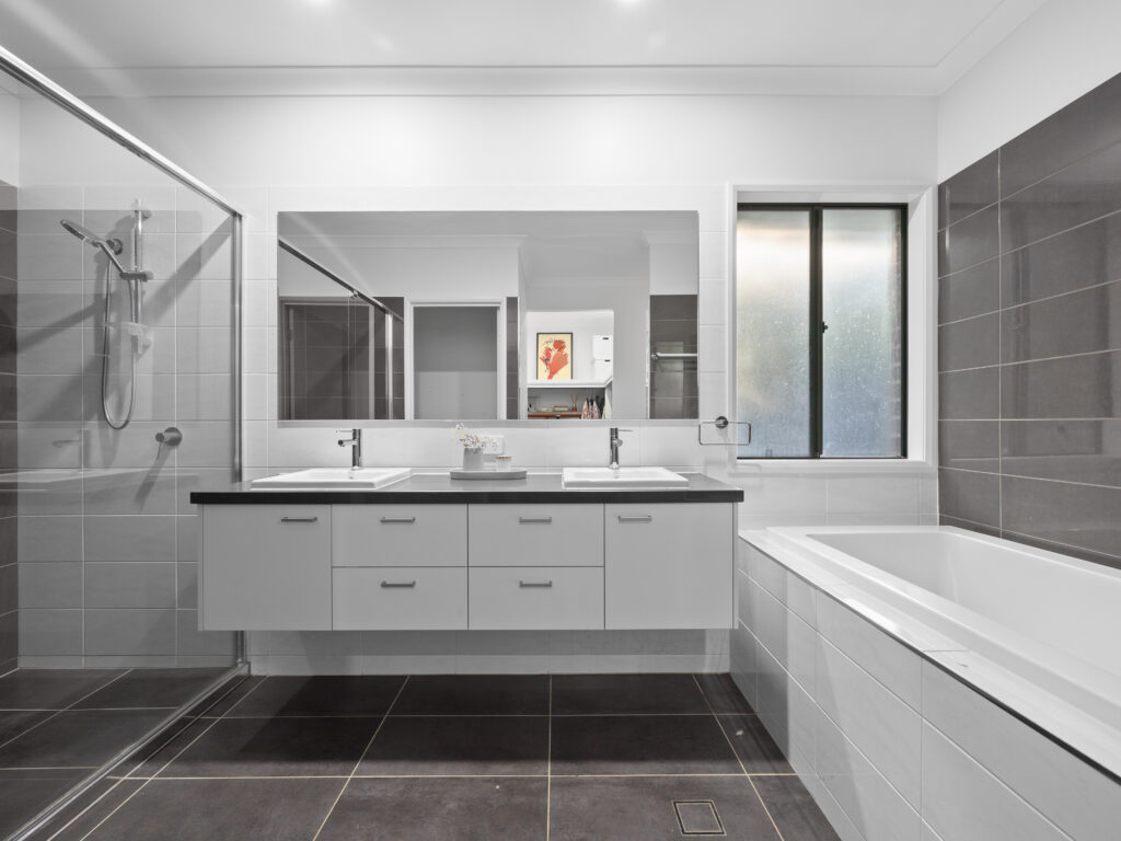 56 Creekwood Circuit, Spring Mountain, QLD 4300