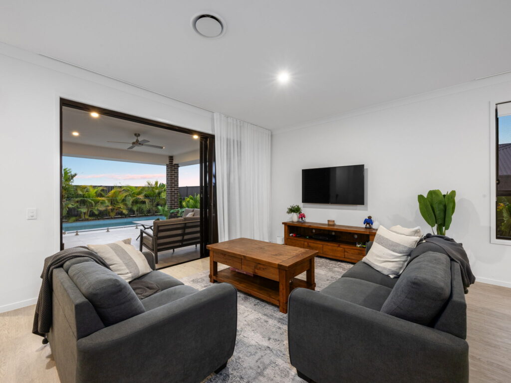 14 Rumba Road, Ripley, QLD 4306