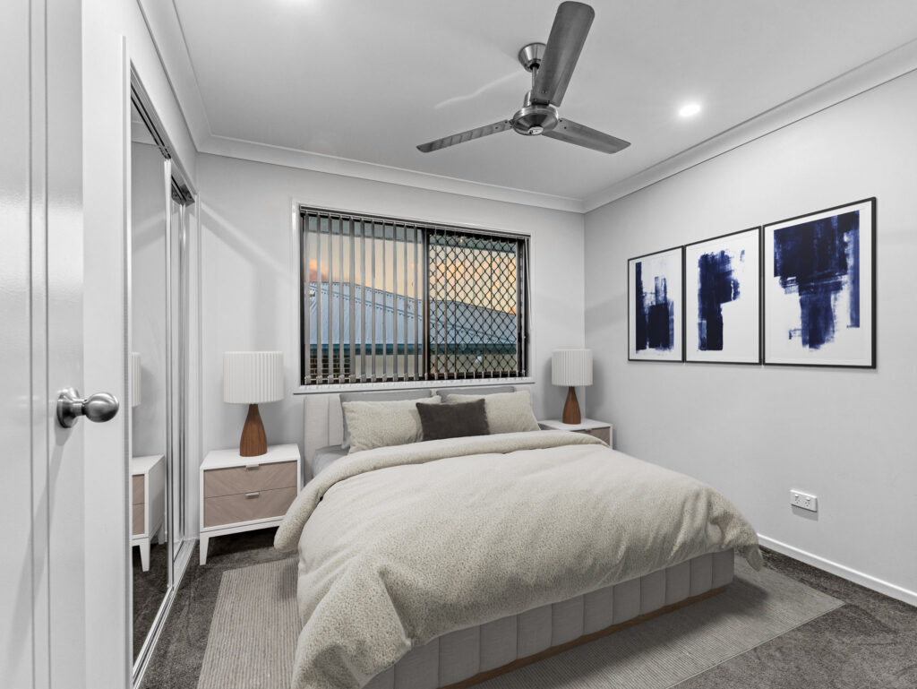 8 Haddington Place, Spring Mountain, QLD 4300