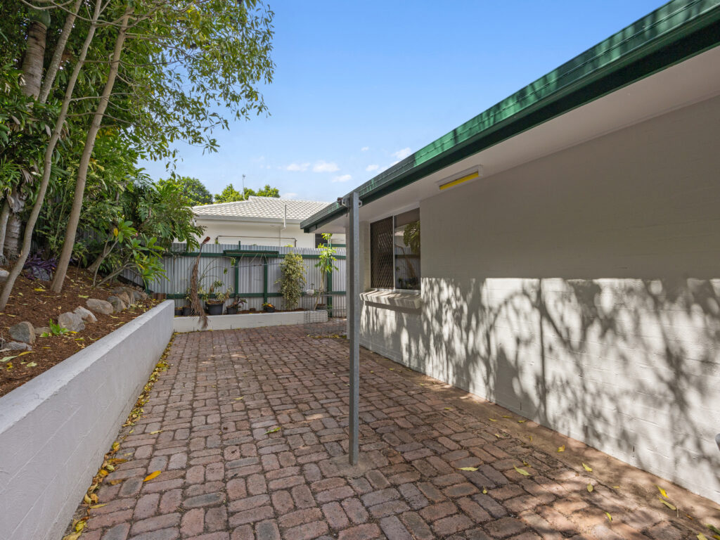 43 Sirocco Street, Jamboree Heights QLD 4074