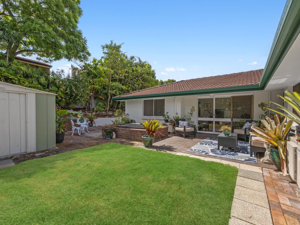 43 Sirocco Street, Jamboree Heights QLD 4074