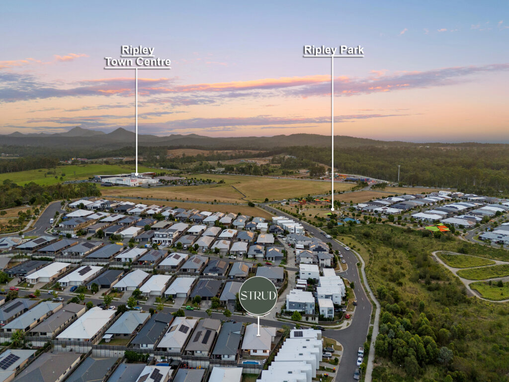 4 Cambridge Way, Ripley, QLD 4306