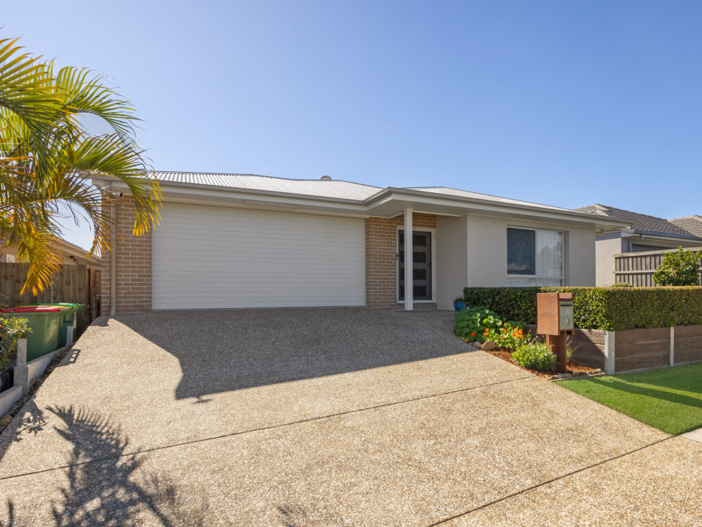 35 William Street, Deebing Heights, QLD 4306