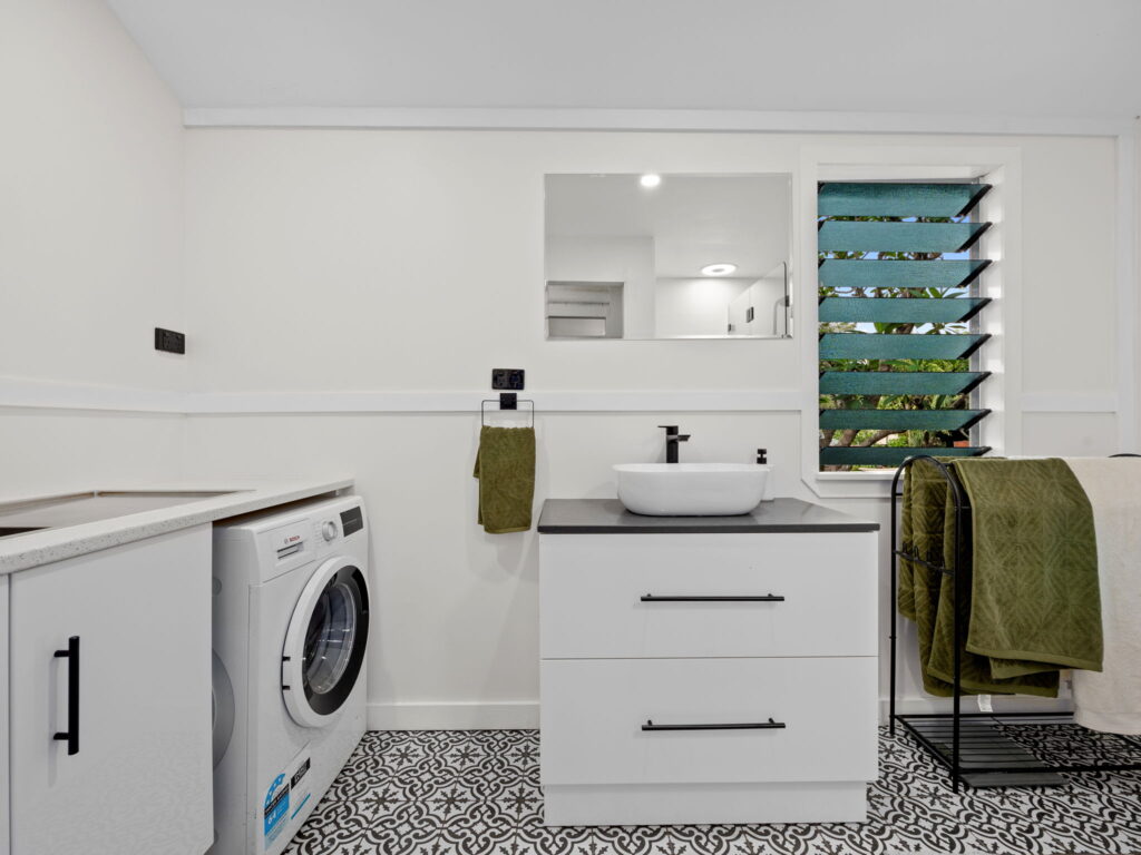 15 Tongue Street, East Ipswich, QLD 4305
