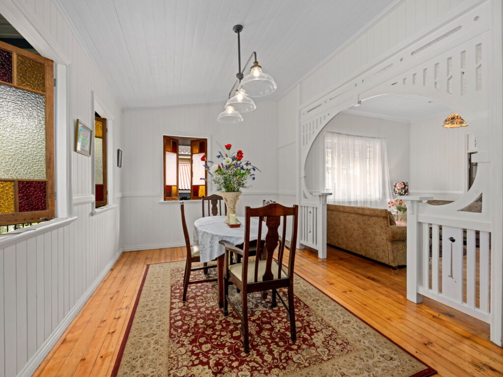 15 Tongue Street, East Ipswich, QLD 4305