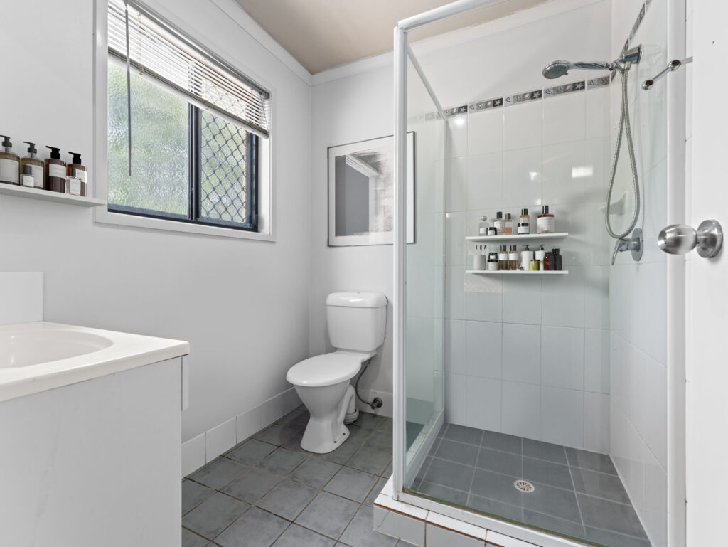 15 Bellevue Road, Goodna, QLD 4300