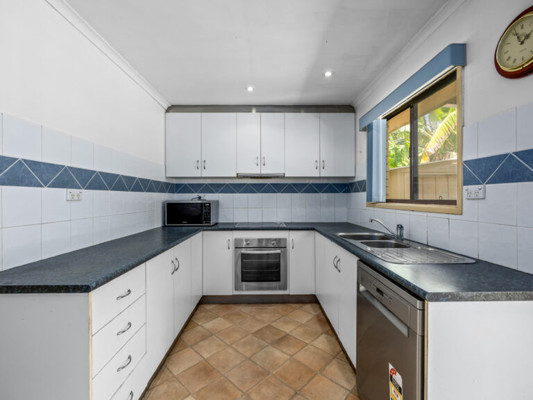 16 Dobell Avenue, Collingwood Park QLD 4301
