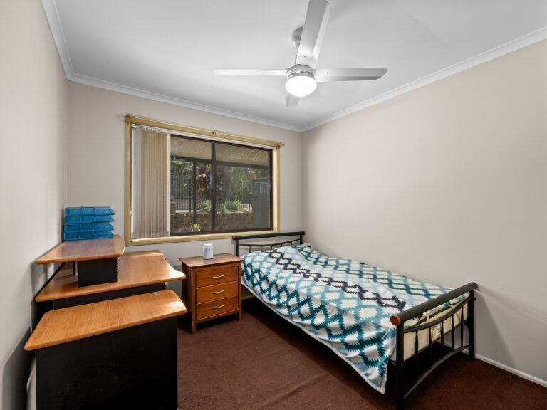 16 Dobell Avenue, Collingwood Park QLD 4301