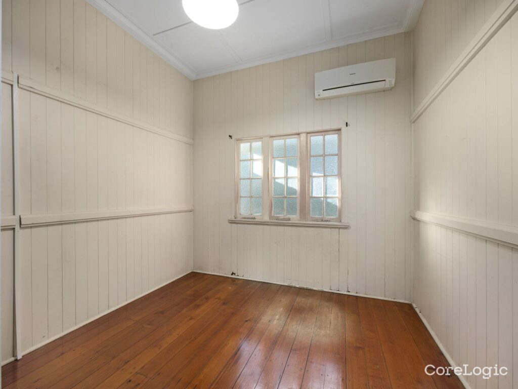 2 Bowen Street, Woodend, QLD 4305