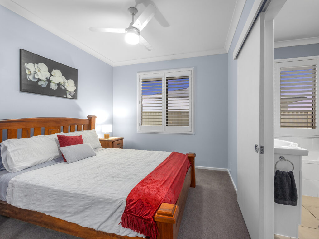 24 Tulip Street, Yamanto, QLD 4305