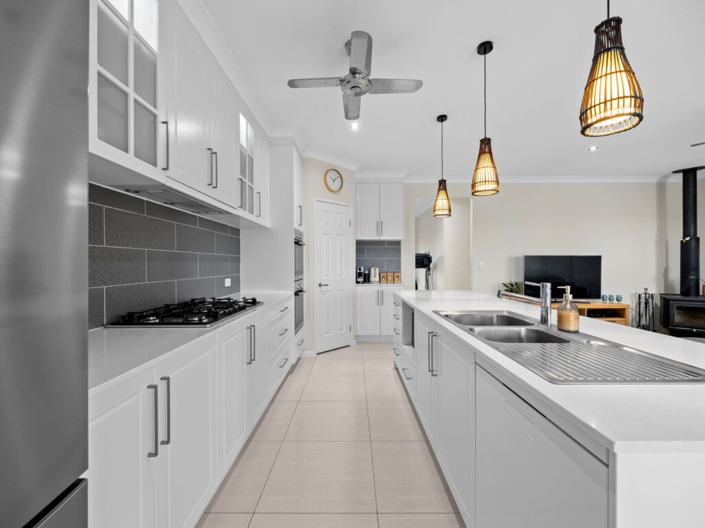 137 Edmond Street, Marburg, QLD 4346