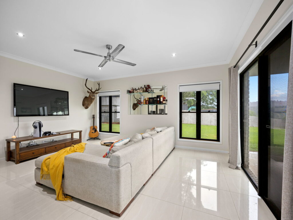 137 Edmond Street, Marburg, QLD 4346