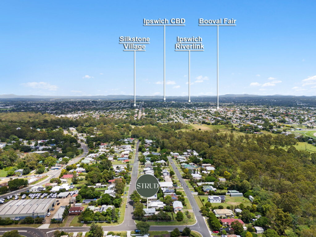 1 William Street, Blackstone, QLD 4304