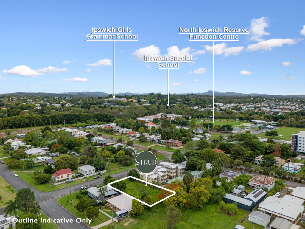 12 Pelican Street, North Ipswich, QLD 4305