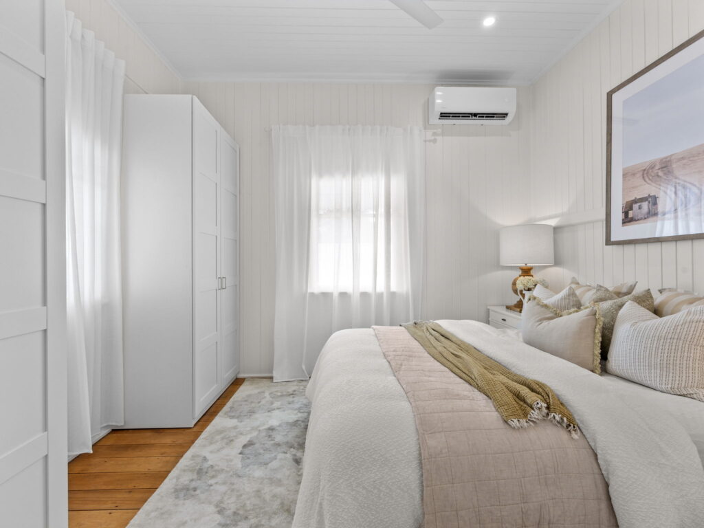 5 W M Hughes Street, North Ipswich, QLD 4305