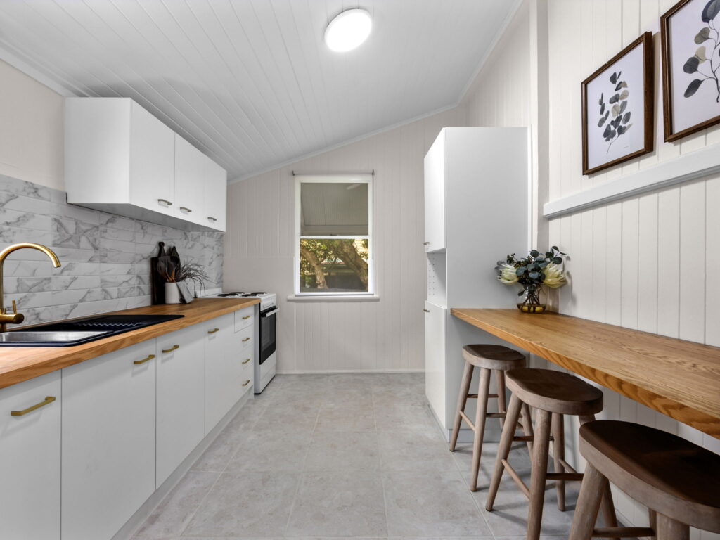 5 W M Hughes Street, North Ipswich, QLD 4305