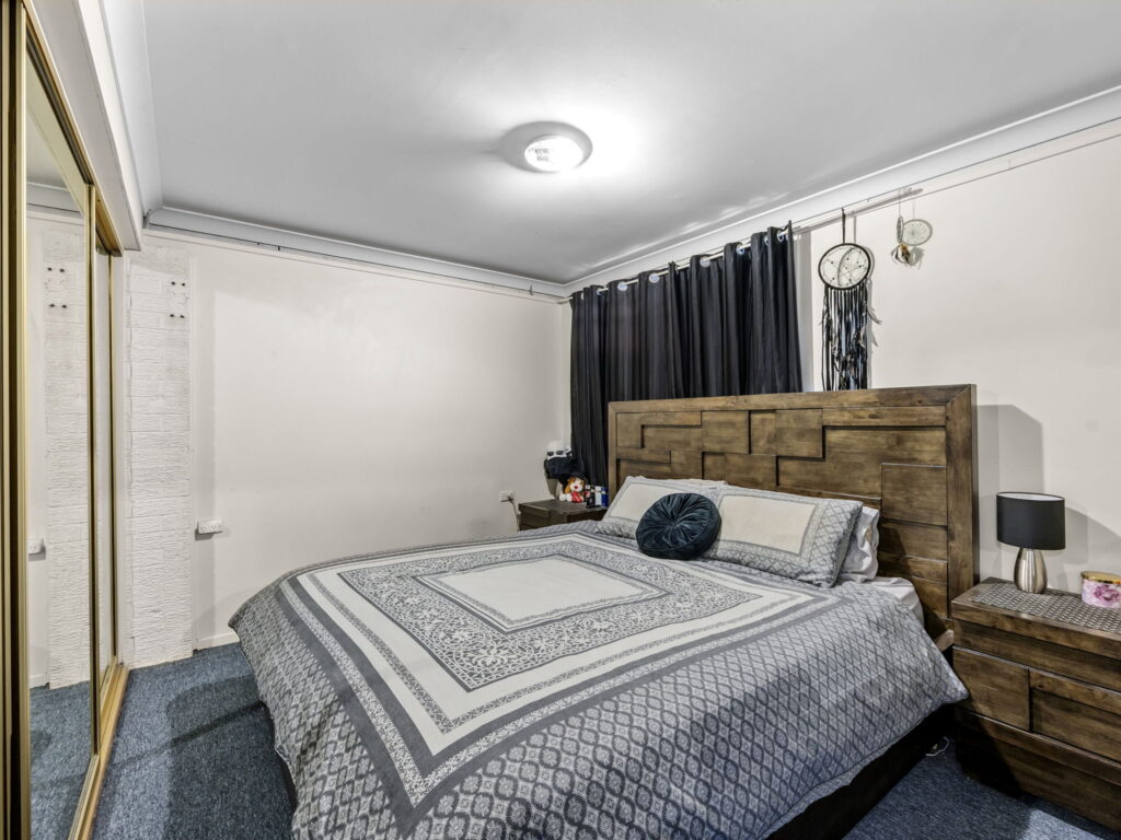 5 Hastings Street, Redbank Plains, QLD 4301