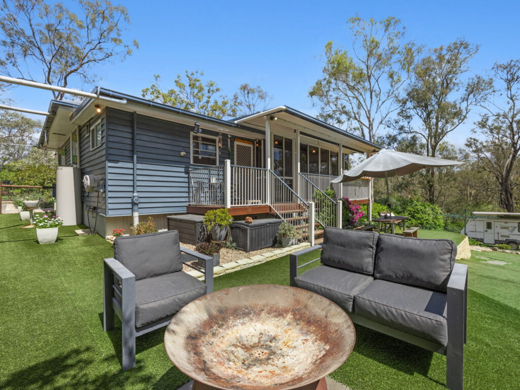 6 Stilt Court, Laidley Heights, QLD 4341