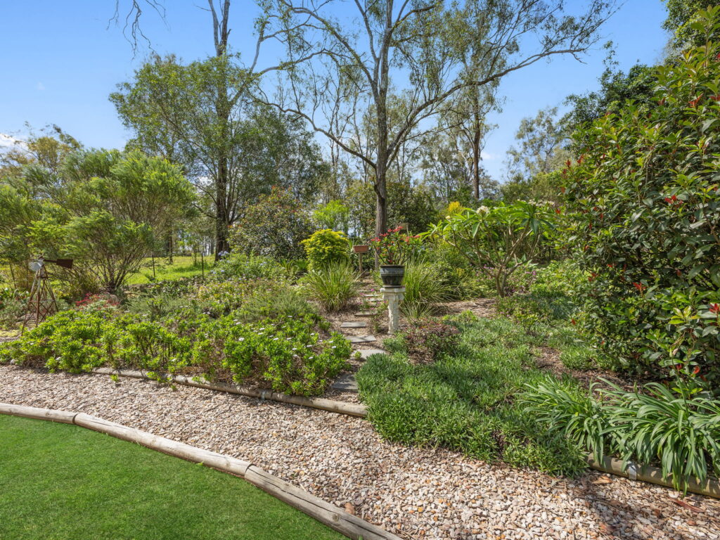 6 Stilt Court, Laidley Heights, QLD 4341