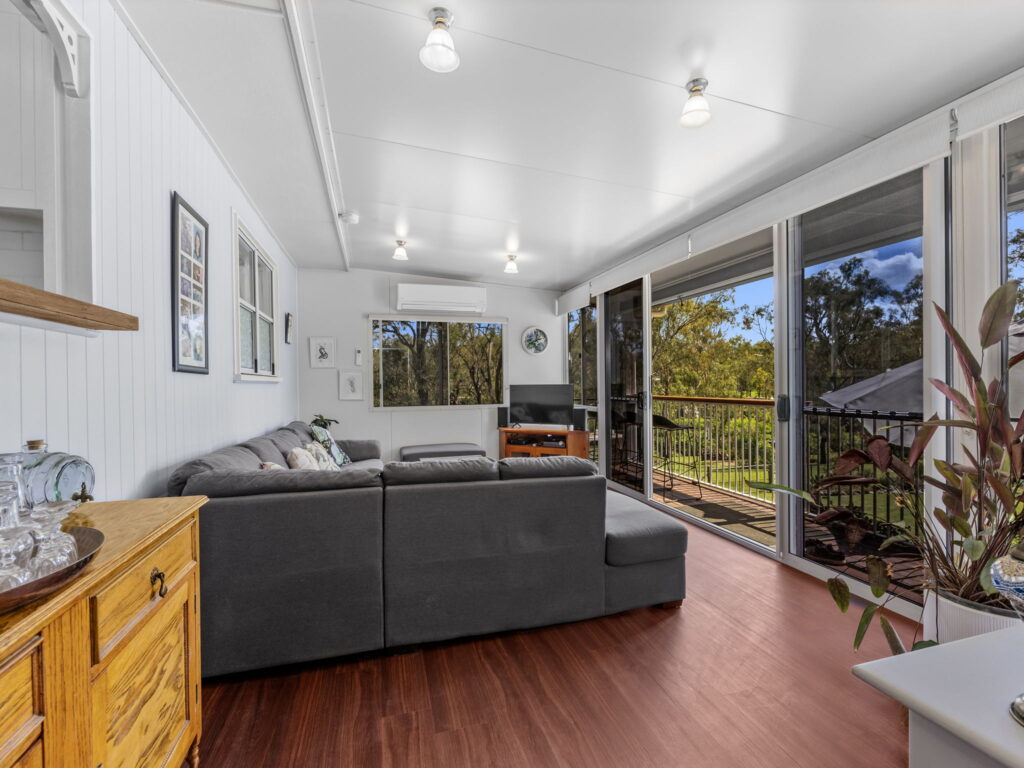 6 Stilt Court, Laidley Heights, QLD 4341