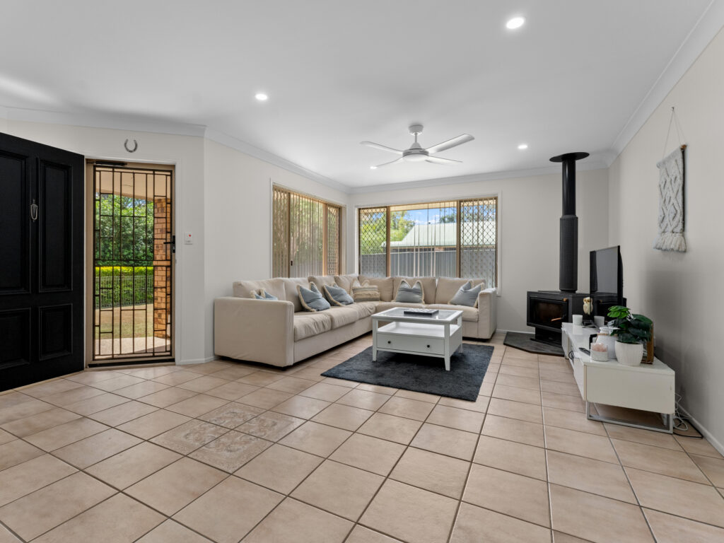 26 Gregory Street, Wulkuraka, QLD 4305