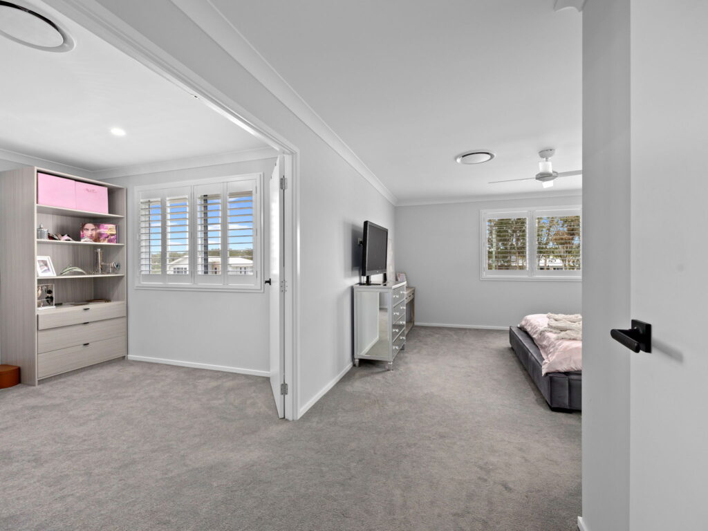 63 Parkview Parade, Ripley, QLD 4306