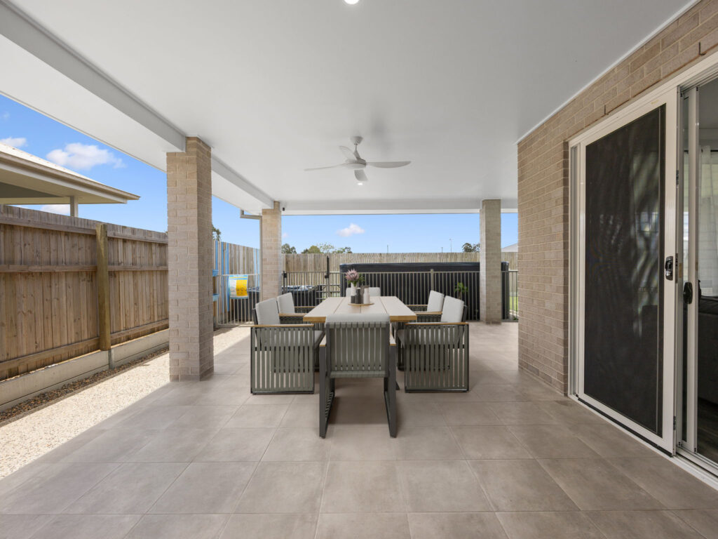 63 Parkview Parade, Ripley, QLD 4306