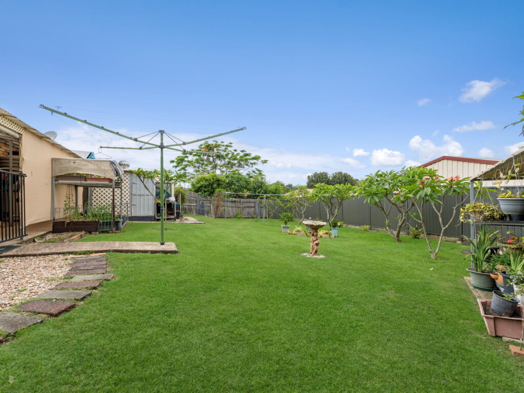 233 Henty Drive, Redbank Plains, QLD 4301
