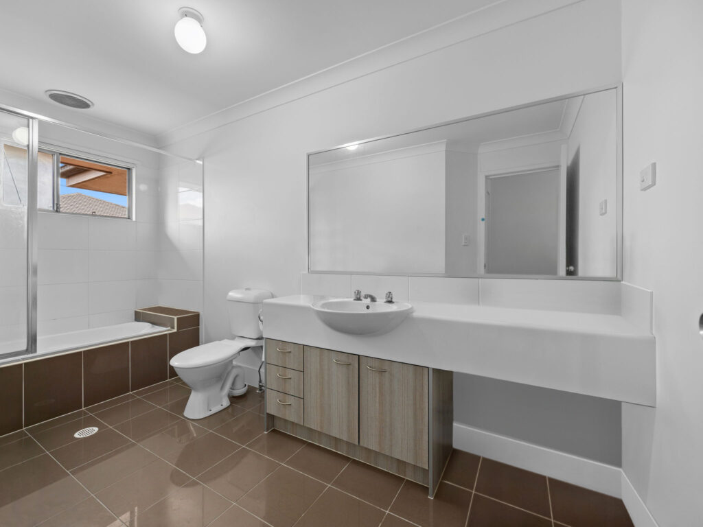 8/75 Outlook Place, Durack, QLD 4077