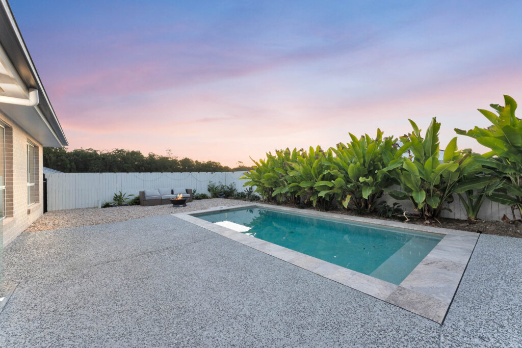 12 Helena Street, Spring Mountain, QLD 4300