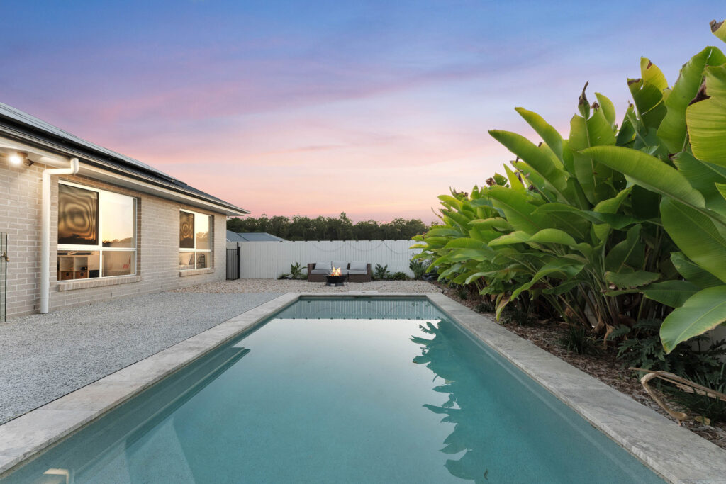 12 Helena Street, Spring Mountain, QLD 4300