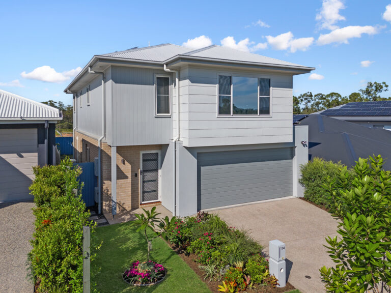54 Quartz Crescent, Collingwood Park QLD 4301