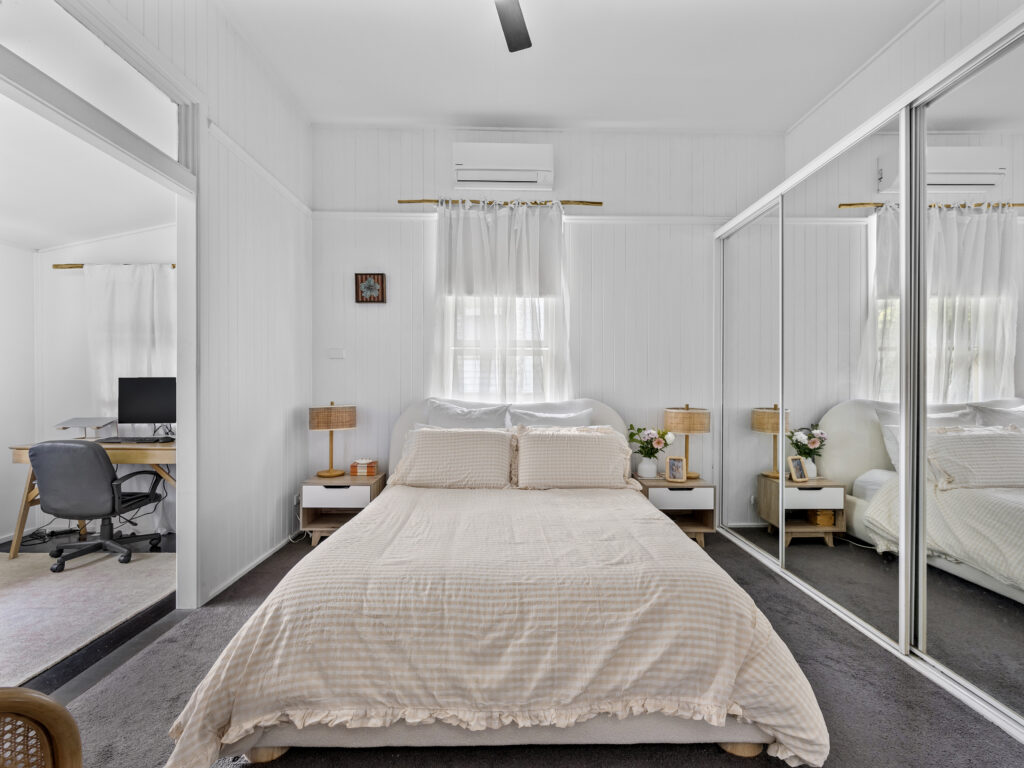 8 William Street, Bundamba, QLD 4304