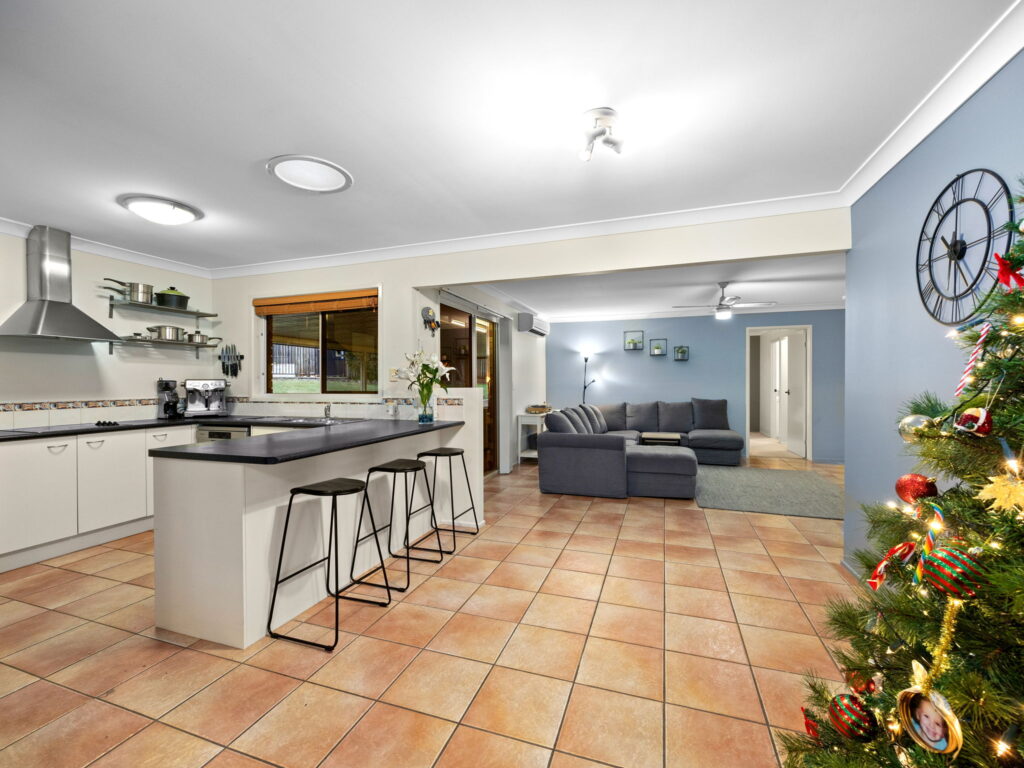3 Purrumba Court, Karana Downs, QLD 4306