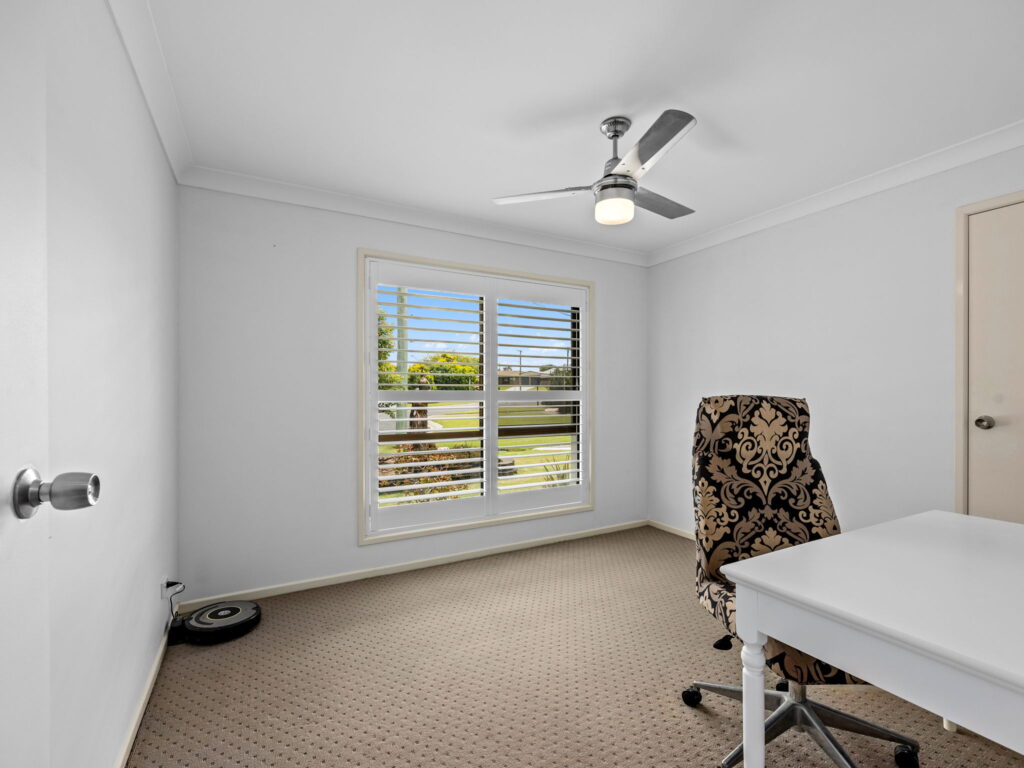 10 Tilbury Court, Yamanto, QLD 4305